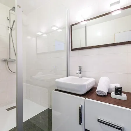 Charming 1 Bdr In The Center * نيس